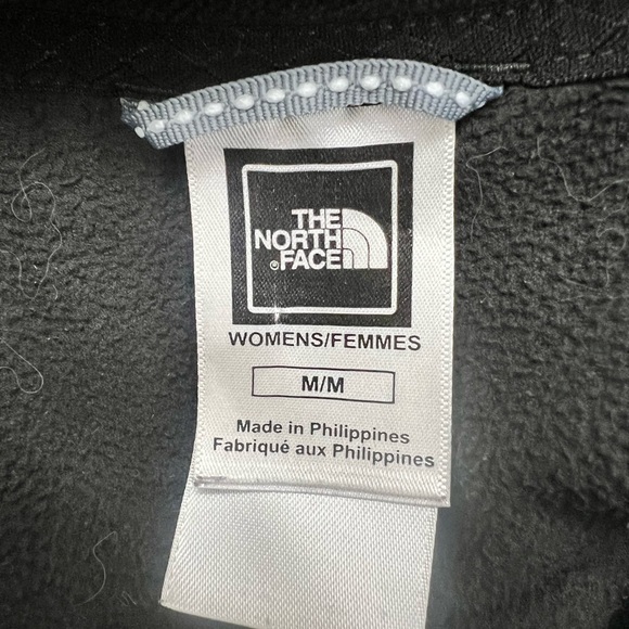 The North Face women’s Glacier TKA100 fleece 1/4 zip pullover black medium - Picture 6 of 6